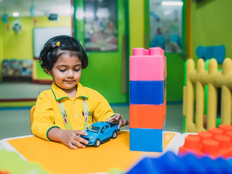 Makoons Pre-school Chechian Khas