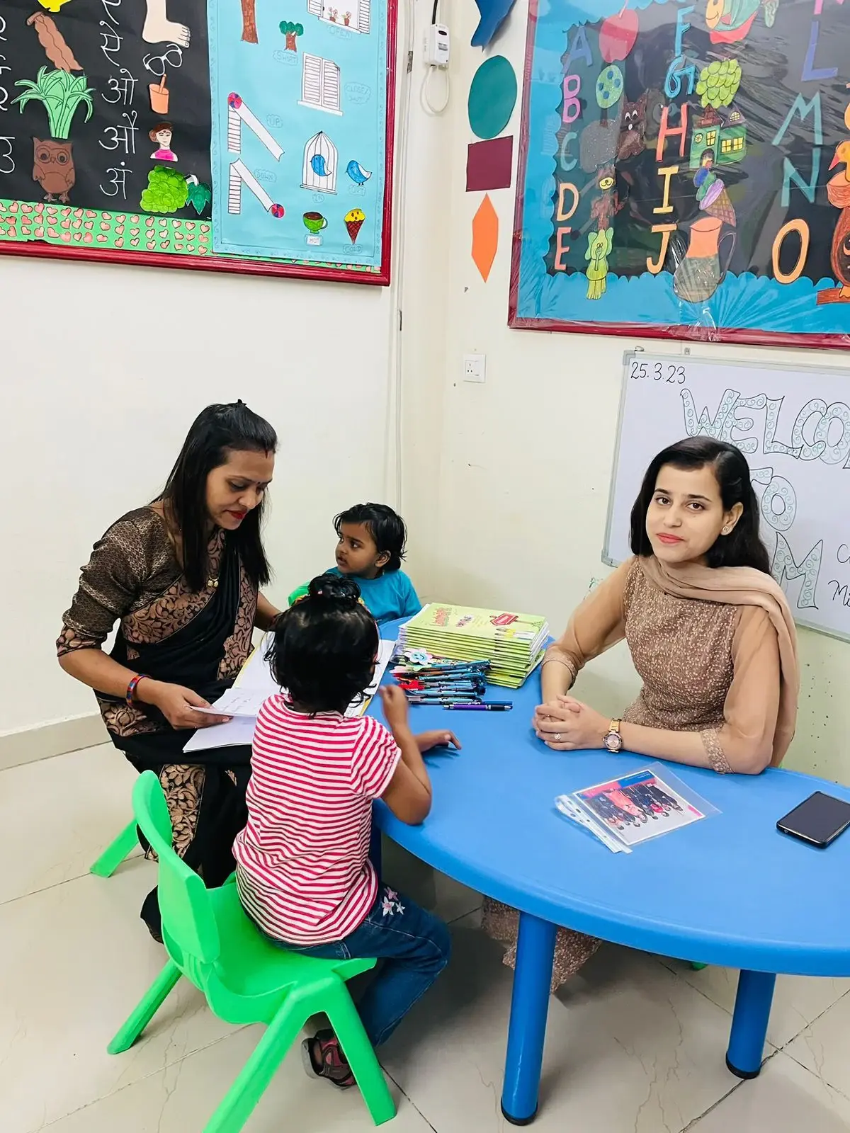 Makoons Pre-school Chechian Khas