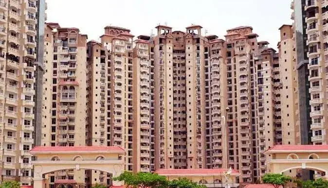 Amrapali Flats