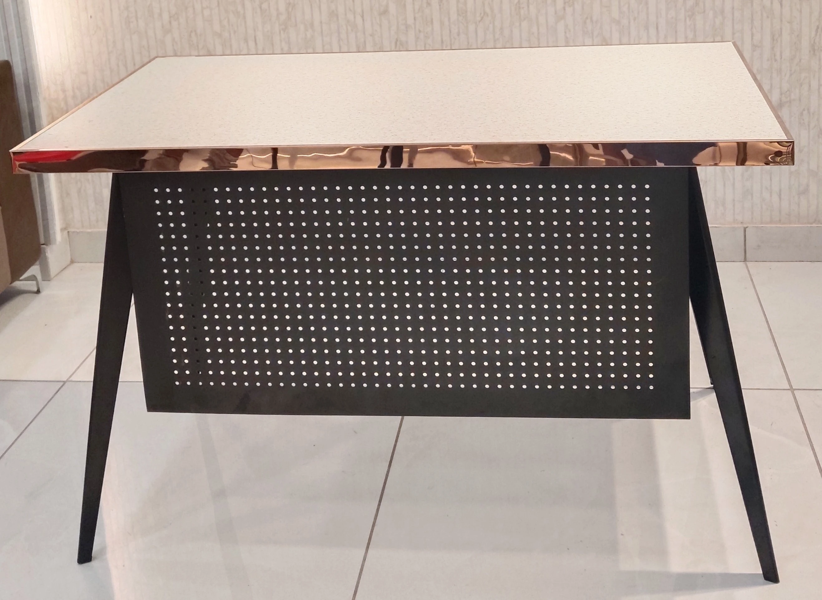 Arredo By Sunny Furniture Kirti Nagar