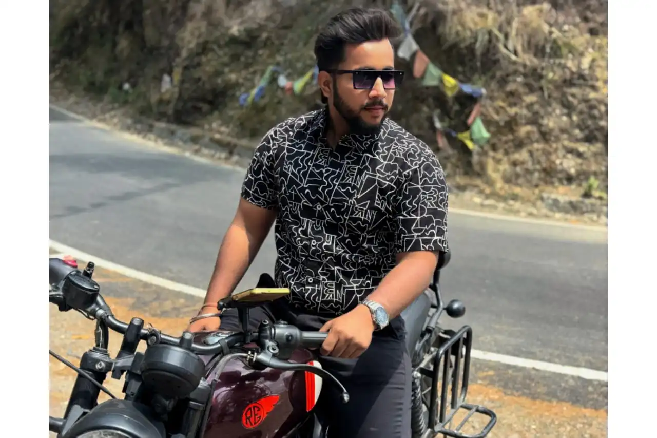 Dhruv Thakkar SEO Expert