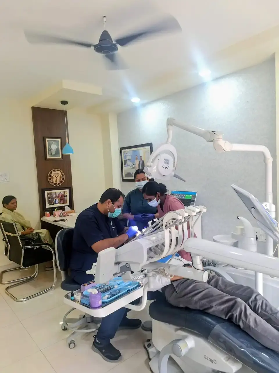 DrKhuntia’s Dental & Cosmetic Surgery Clinic